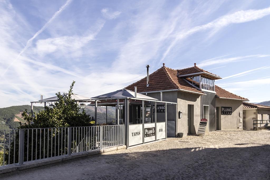 Plano5 - Robust Design Lagares da Beira Exterior foto